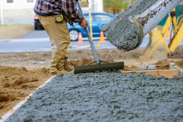 Best Concrete Patio Contractor  in Pullman, WA
